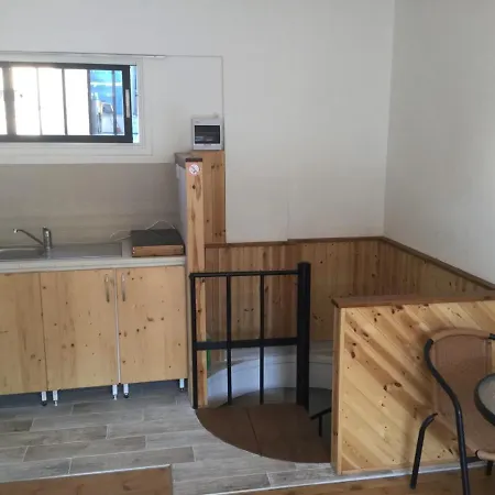 Charming 1-bed In Λάρνακα